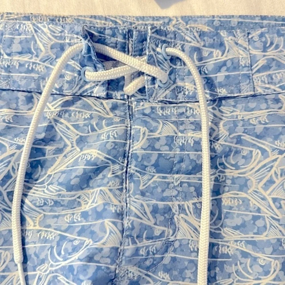 Vineyard Vines Island Chappy Tarpon Fish Pattern Board Shorts Swim Trunks